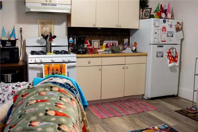 $650,000 | 93 Warren Avenue, East Providence, RI 02914