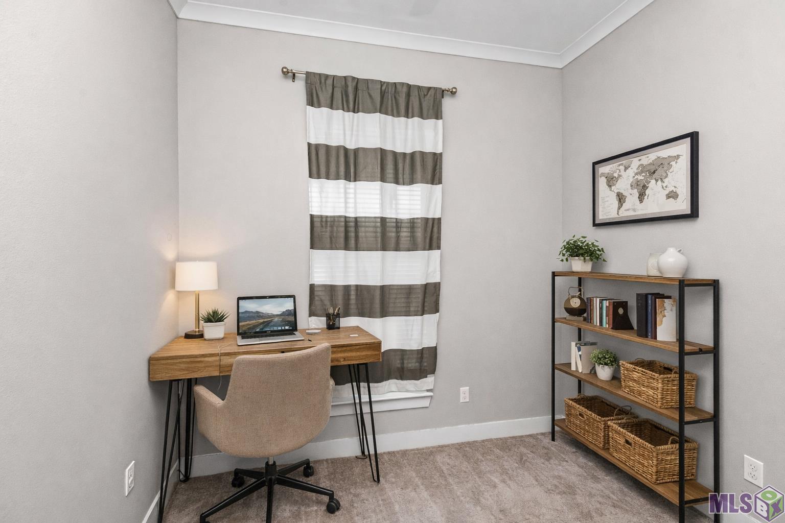 28048 Memorial Lane Denham Springs, LA 70726 - Photo 18 of 21 Office