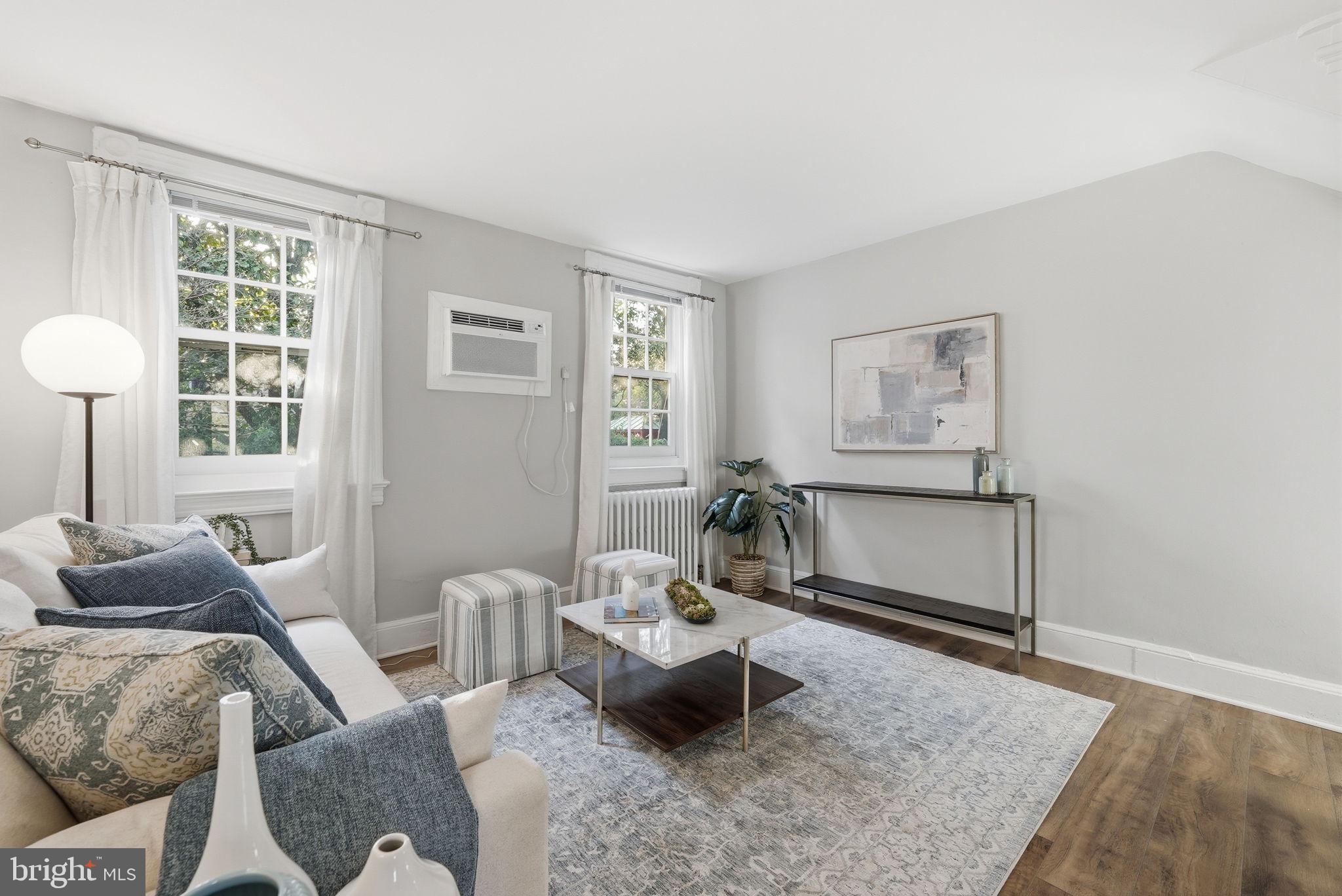 1544 34th Street Northwest Washington, DC 20007 - Photo 13 of 26 Living Room