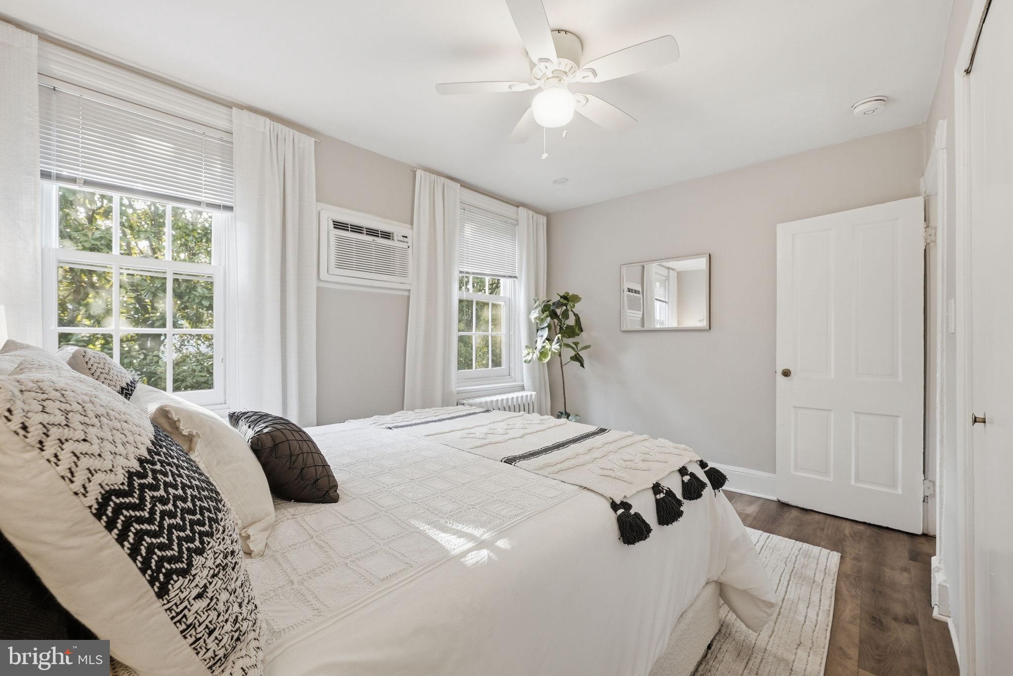 1544 34th Street Northwest Washington, DC 20007 - Photo 18 of 26 Primary Bedroom