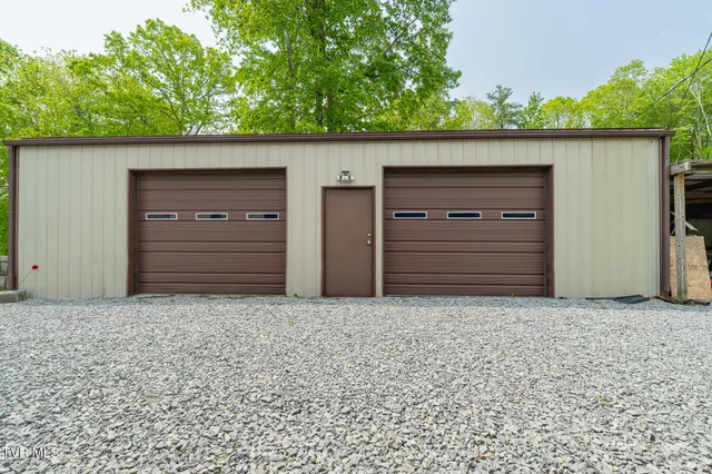 $324,999 | 9266 Forest Road, Coeburn, VA 24230