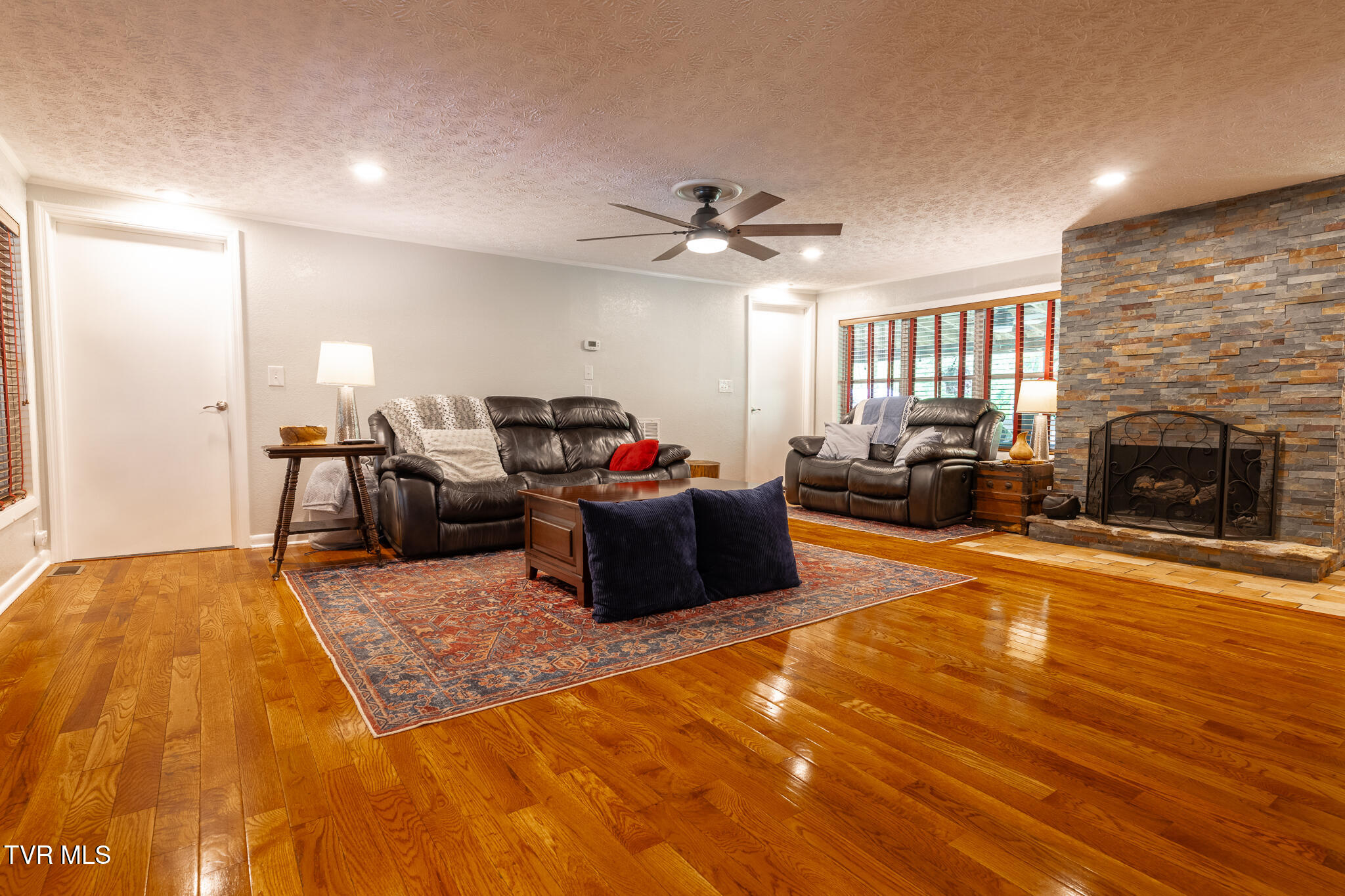 9266 Forest Road Coeburn, VA 24230 - Photo 7 of 34 9266 Forest Rd-6404-HDR