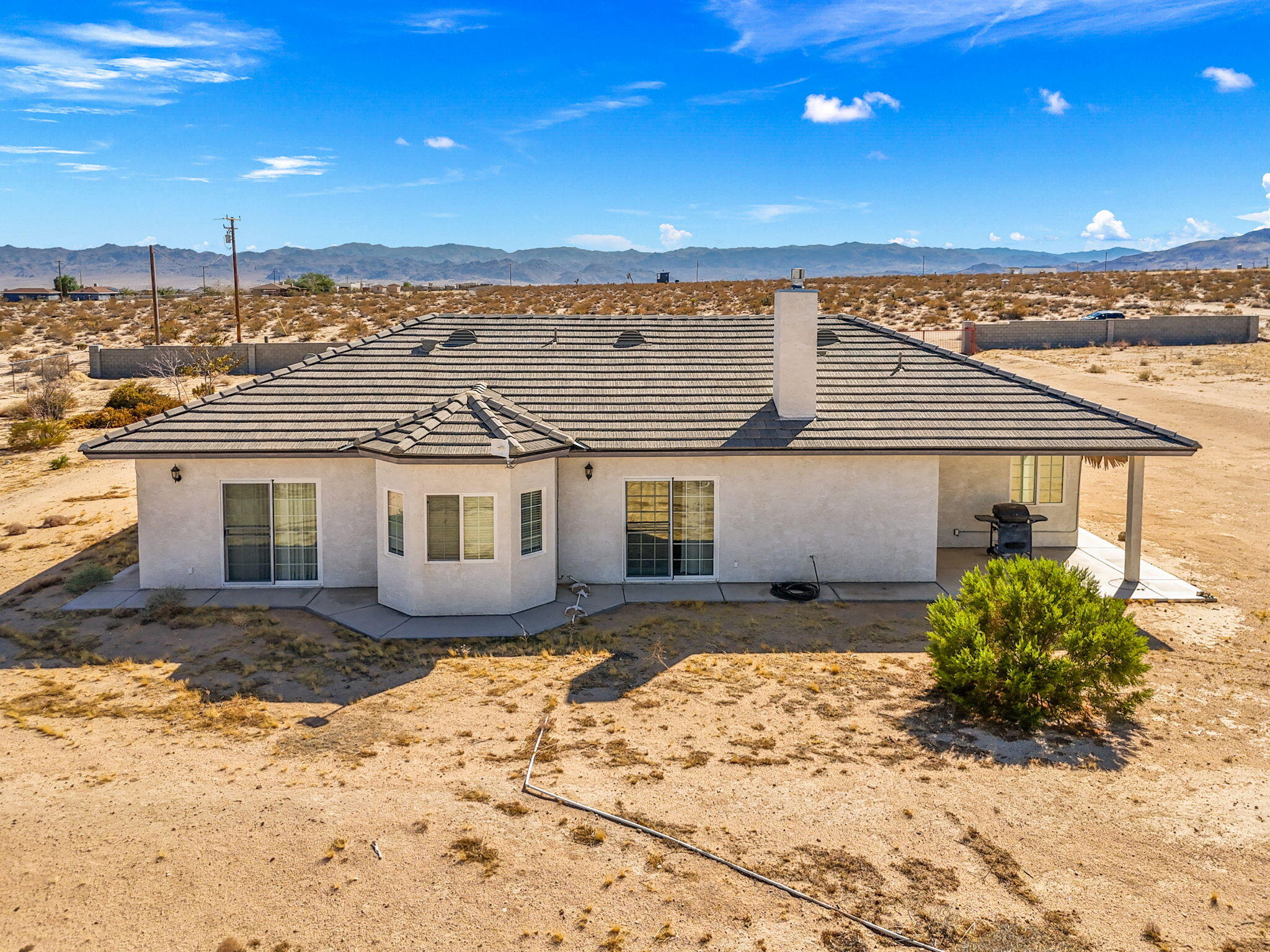 62734 Starlight Street Joshua Tree, CA 92252 - Photo 51 of 60 3-web-or-mls-DJI_20241010142420_0031_D
