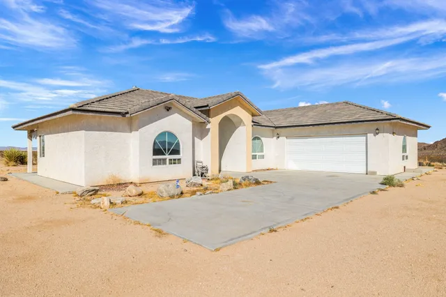$675,000 | 62734 Starlight Street, Joshua Tree, CA 92252