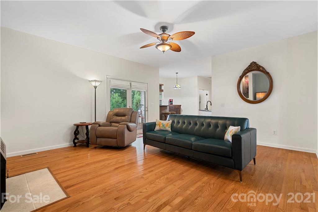 8303 Pine Lake Road Denver, NC 28037 - Photo 14 of 41 Gallery Image 14
