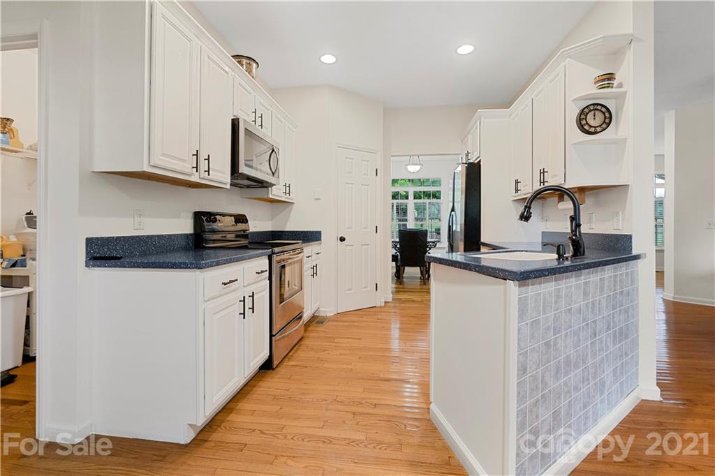 8303 Pine Lake Road Denver, NC 28037 - Photo 17 of 41 Gallery Image 17