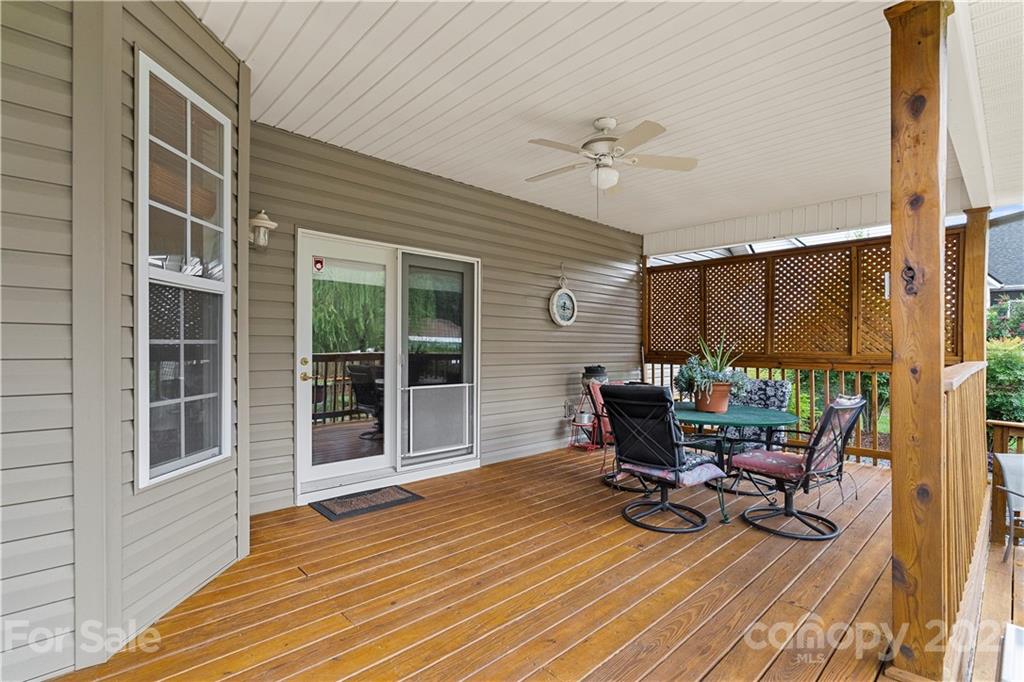 8303 Pine Lake Road Denver, NC 28037 - Photo 33 of 41 Gallery Image 33
