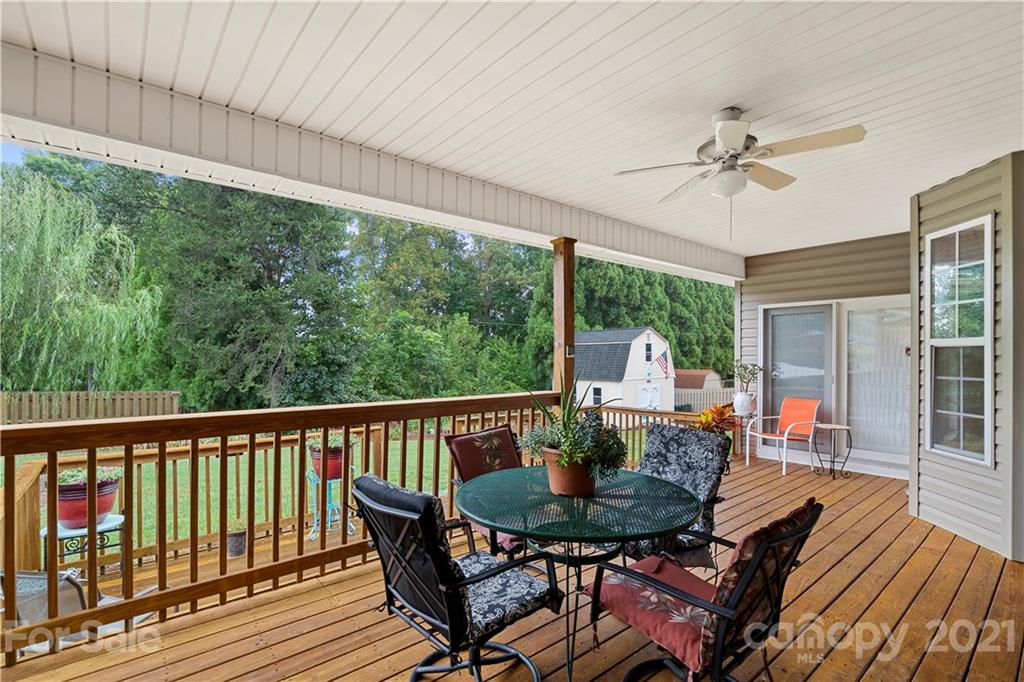 8303 Pine Lake Road Denver, NC 28037 - Photo 34 of 41 Gallery Image 34