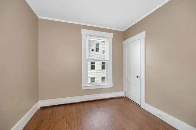 $2,125 | 247 Spruce Street, Unit 2, Manchester, NH 03103