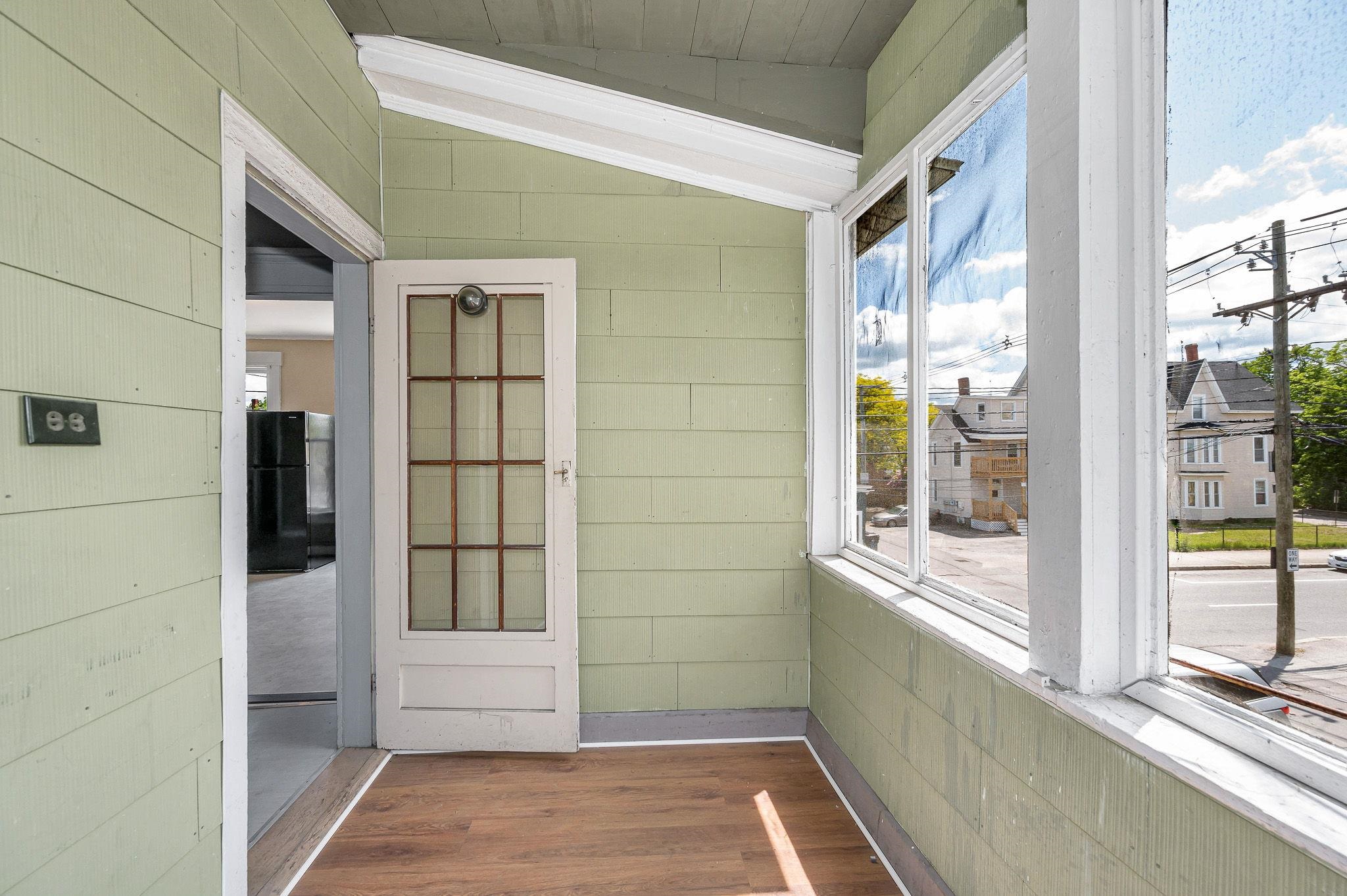 247 Spruce Street, Unit 2 Manchester, NH 03103 - Photo 25 of 26