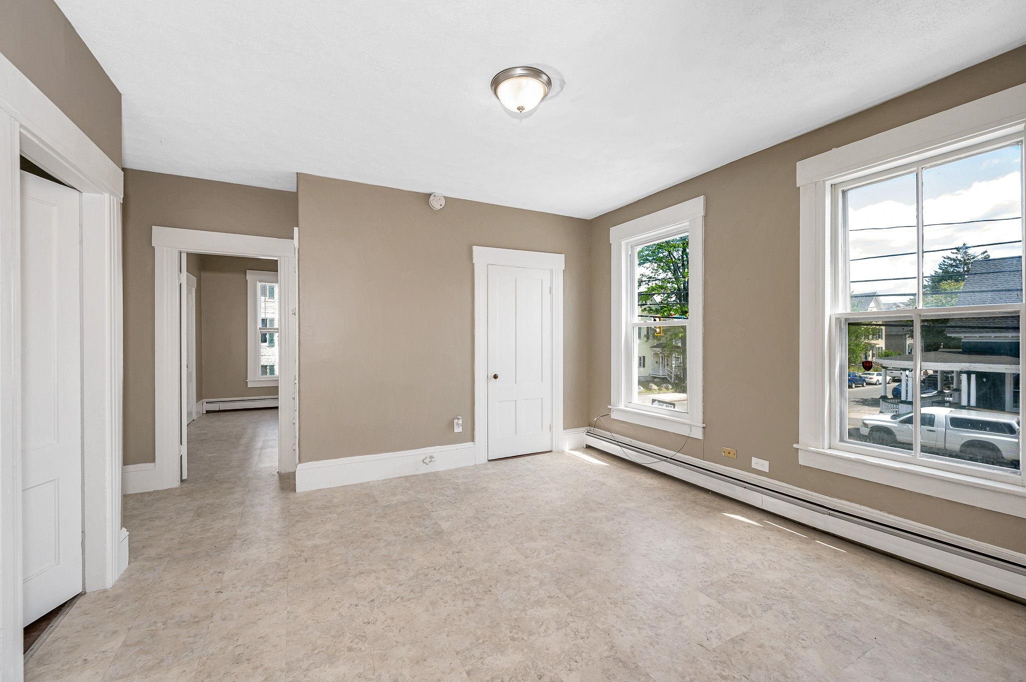 247 Spruce Street, Unit 2 Manchester, NH 03103 - Photo 8 of 26