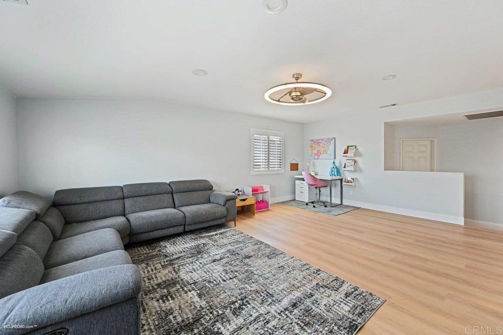 33679 Abbey Road Temecula, CA 92592 - Photo 17 of 22