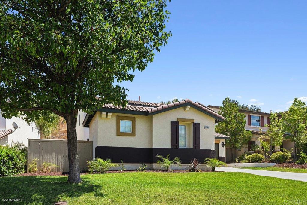 33679 Abbey Road Temecula, CA 92592 - Photo 2 of 22