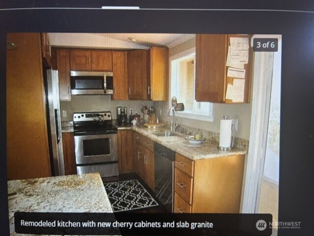 2521 170th Street Southeast Bothell, WA 98012 - Photo 3 of 5