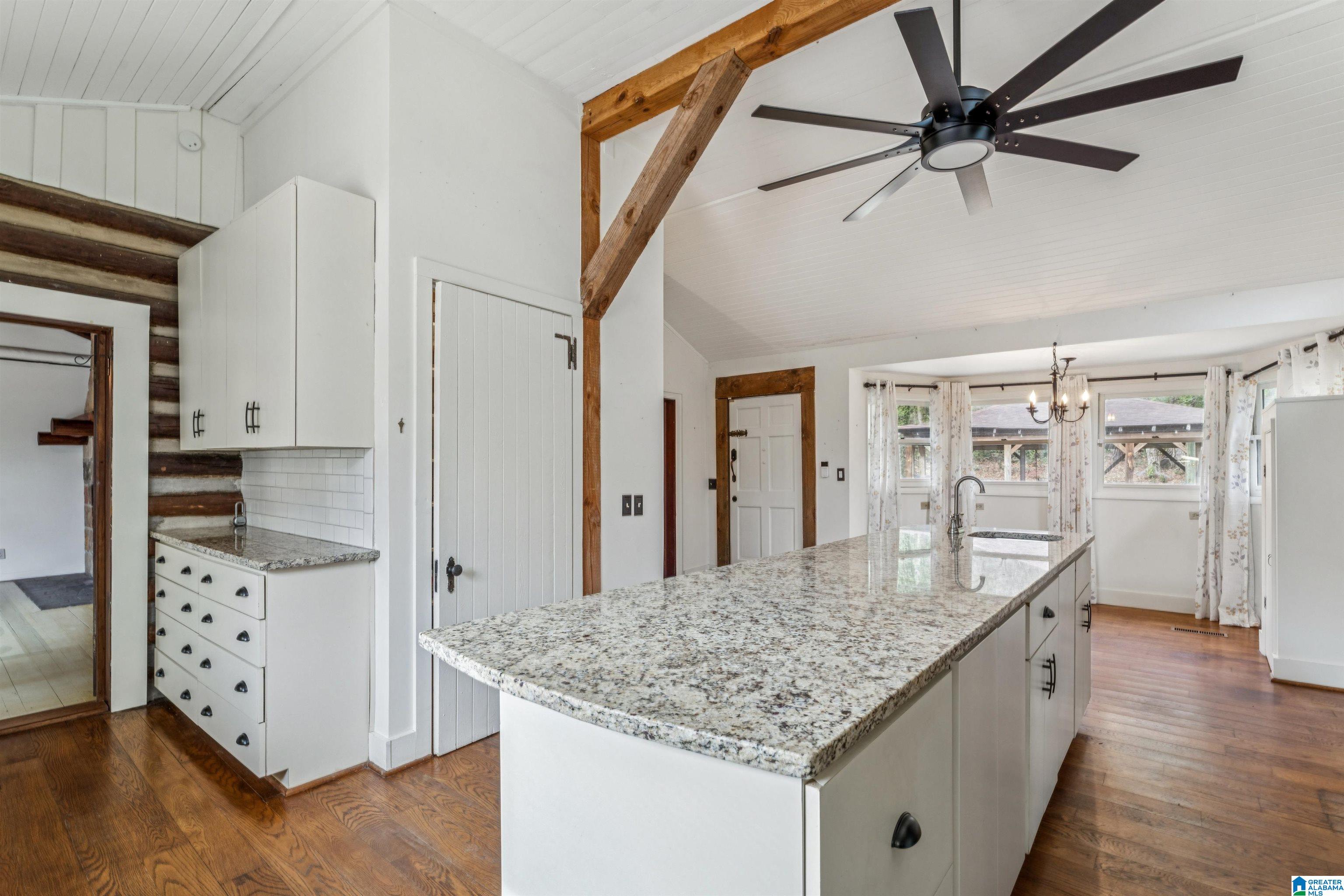 504 4th Avenue West Oneonta, AL 35121 - Photo 22 of 68