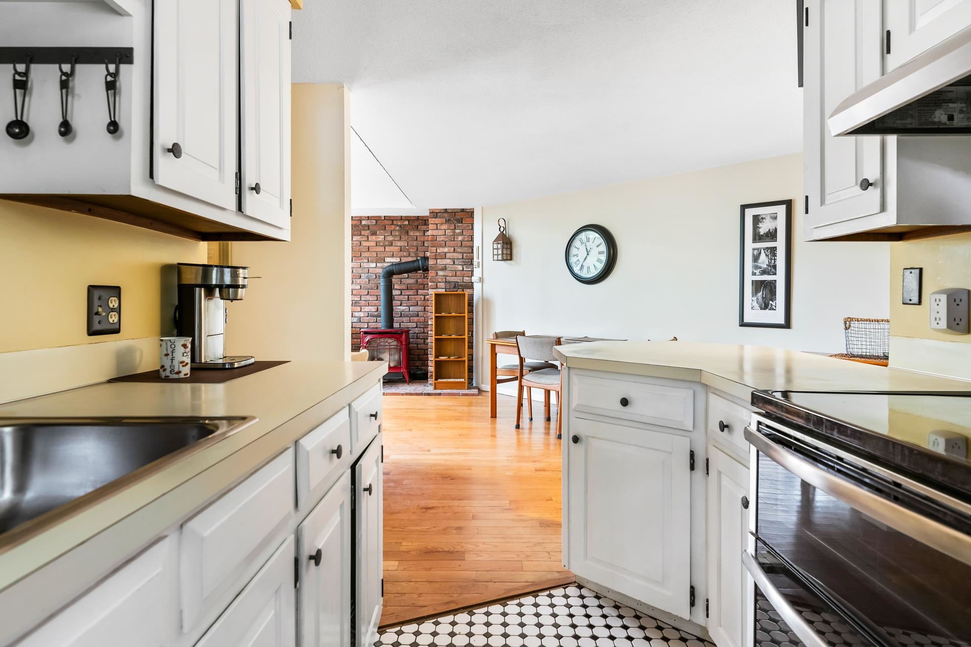 3 Waterview Drive Grantham, NH 03753 - Photo 13 of 39