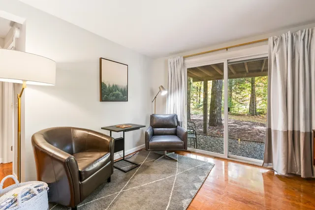 $499,903 | 3 Waterview Drive, Grantham, NH 03753