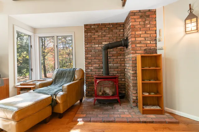 $499,903 | 3 Waterview Drive, Grantham, NH 03753