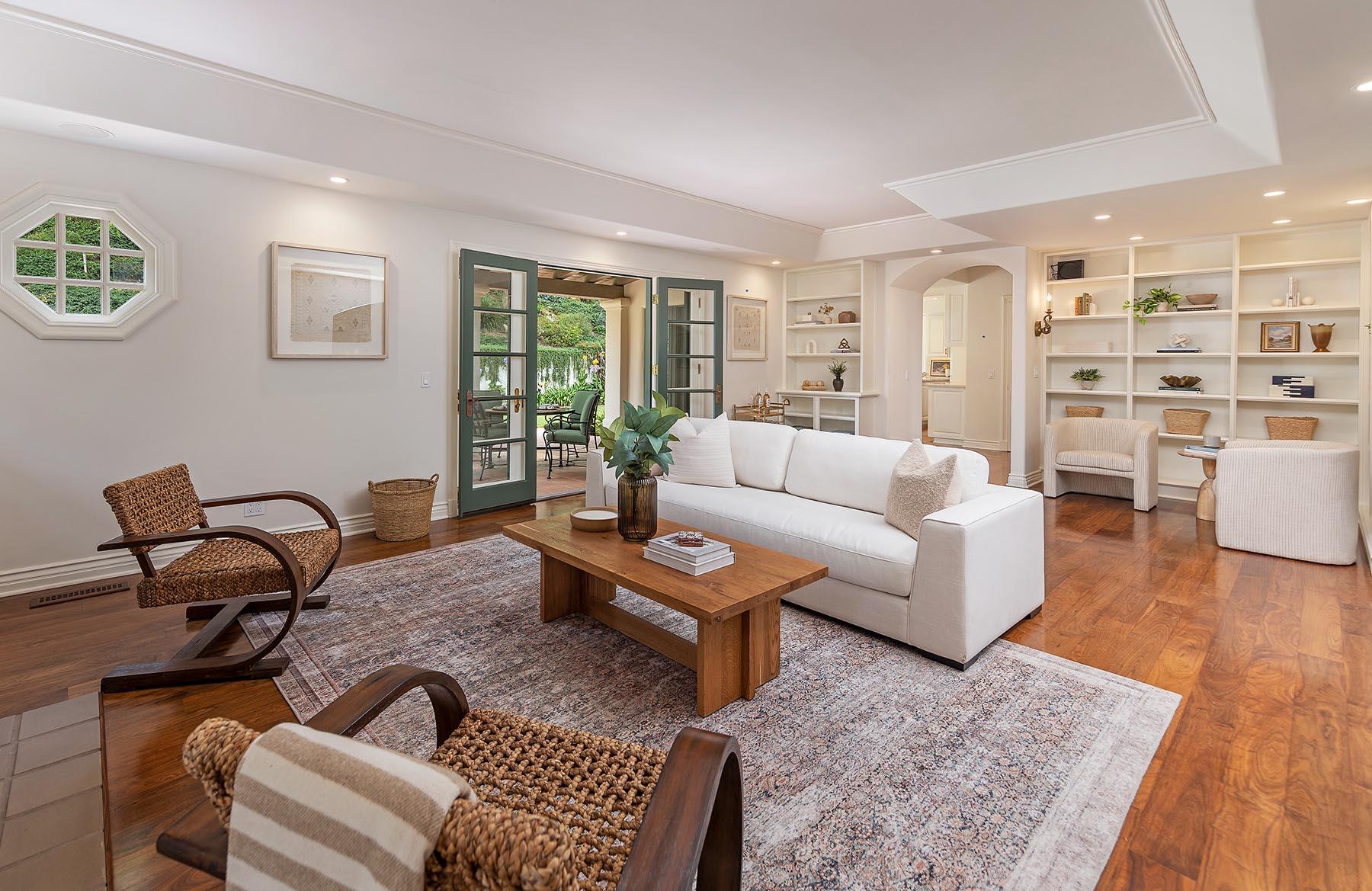 2220 Santiago Road Santa Barbara, CA 93103 - Photo 11 of 32 Family Room