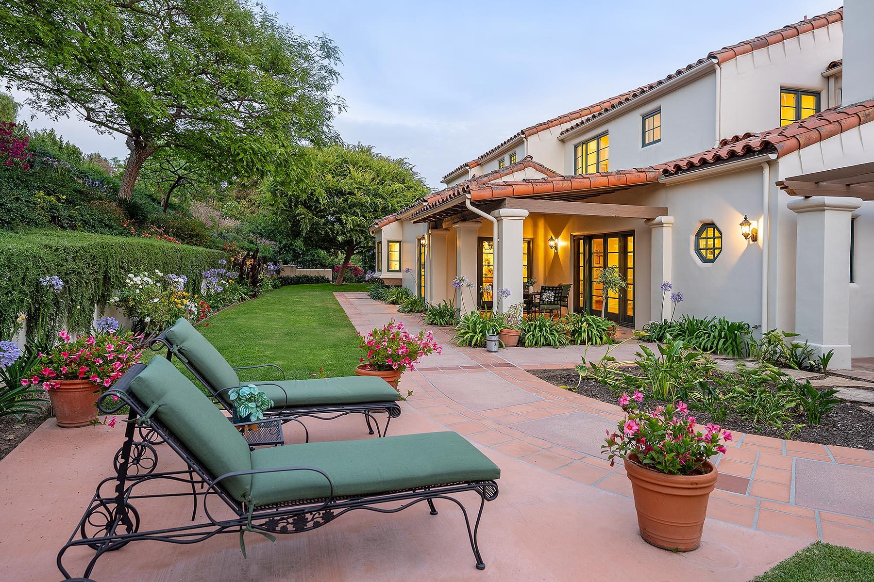 2220 Santiago Road Santa Barbara, CA 93103 - Photo 19 of 32 Back Patio