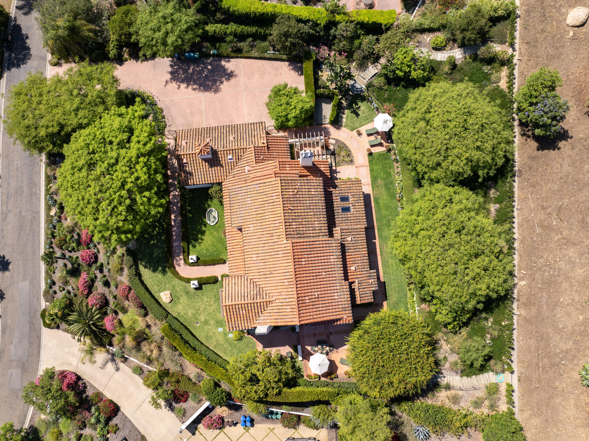 2220 Santiago Road Santa Barbara, CA 93103 - Photo 26 of 32 Aerial