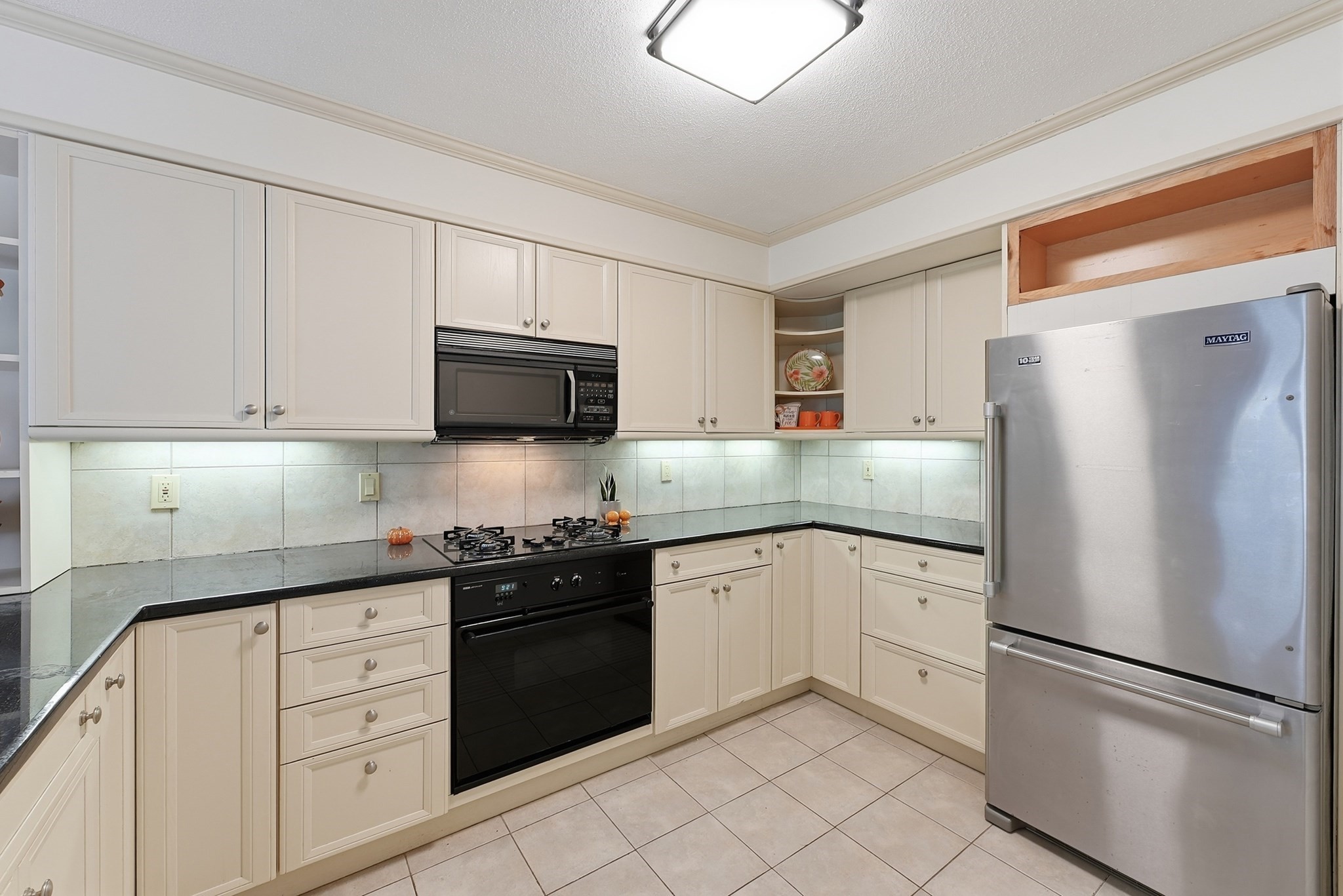 7 Shady Brook, Unit 7 West Springfield, MA 01089 - Photo 5 of 42 Gallery Image 5
