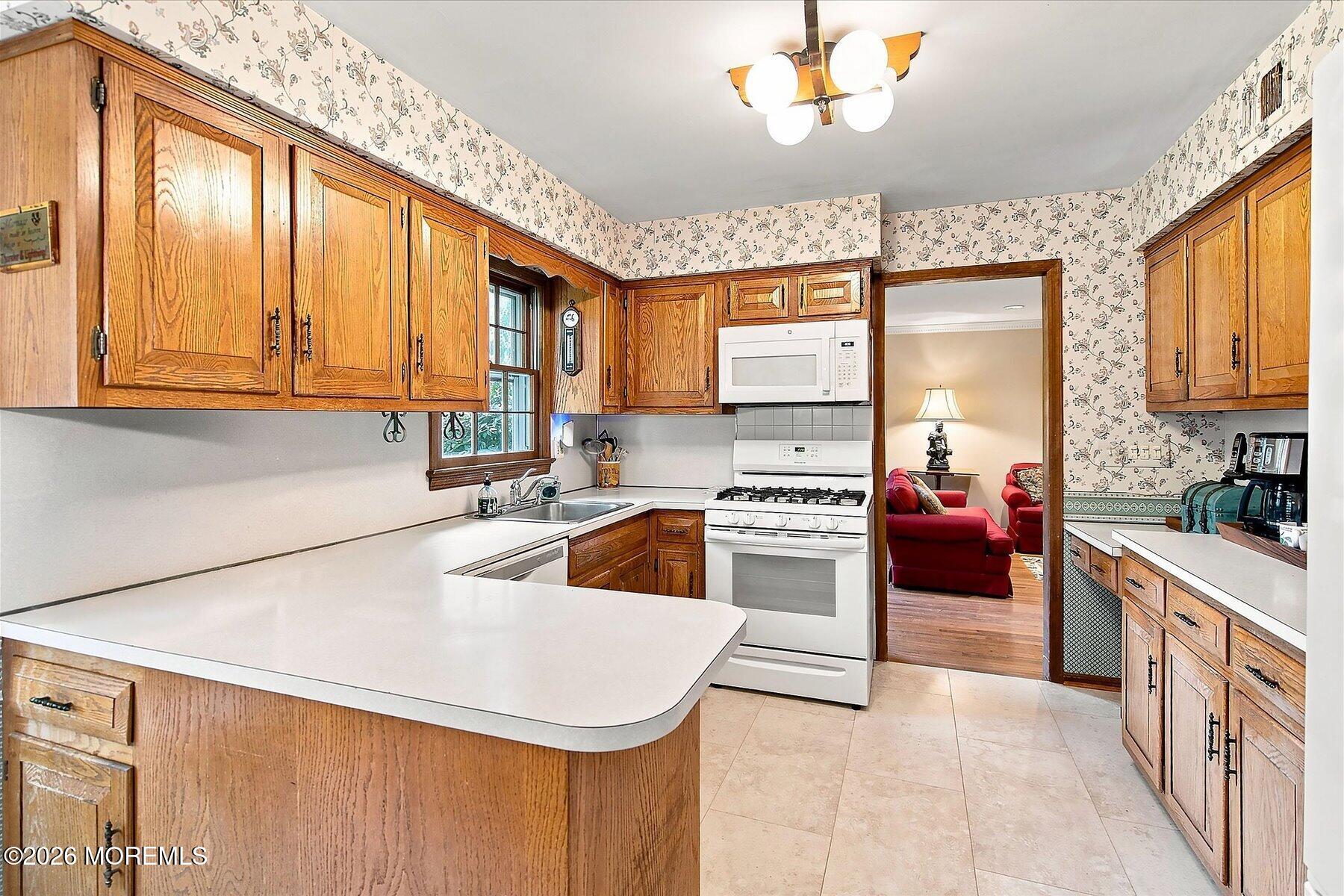 76 Tall Timber Road Middletown, NJ 07748 - Photo 16 of 47 16-Kitchen 1A