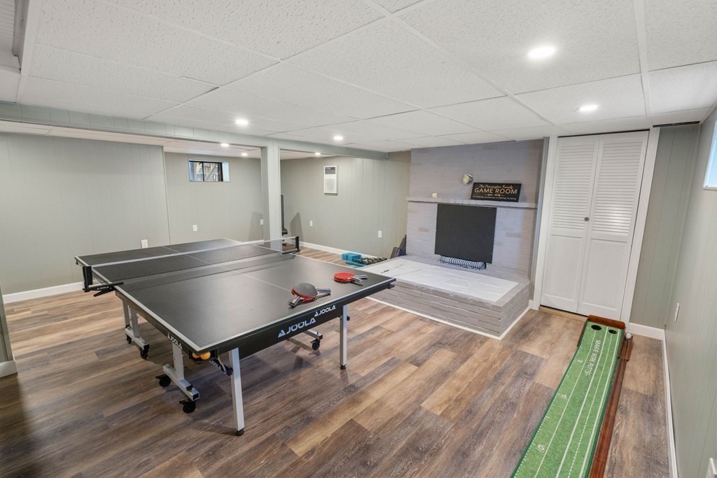 56 Harding Road Walpole, MA 02081 - Photo 20 of 24 Gallery Image 20