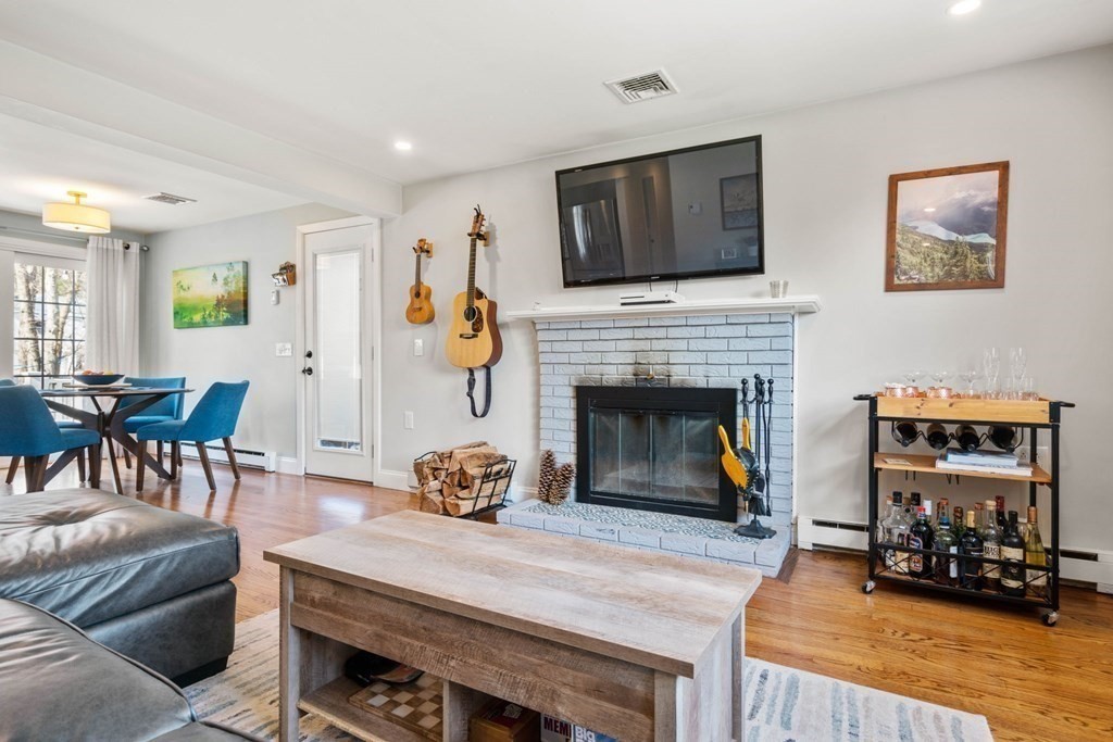56 Harding Road Walpole, MA 02081 - Photo 6 of 24 Gallery Image 6