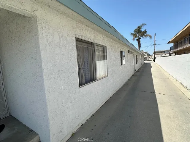 $979,000 | 1510 West 227th Street, Torrance, CA 90501