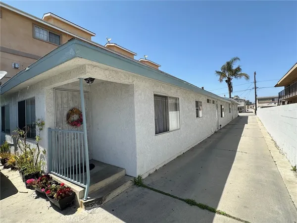 $939,000 | 1510 West 227th Street, Torrance, CA 90501