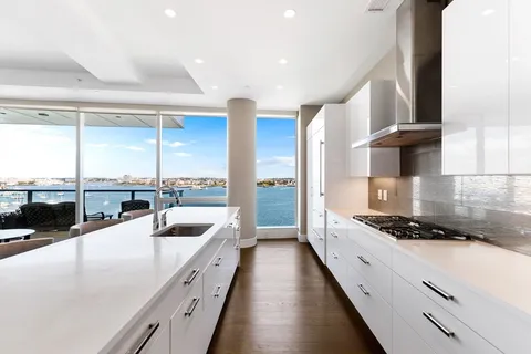$5,650,000 | 50 Liberty Drive, Unit 10K, Boston, MA 02210