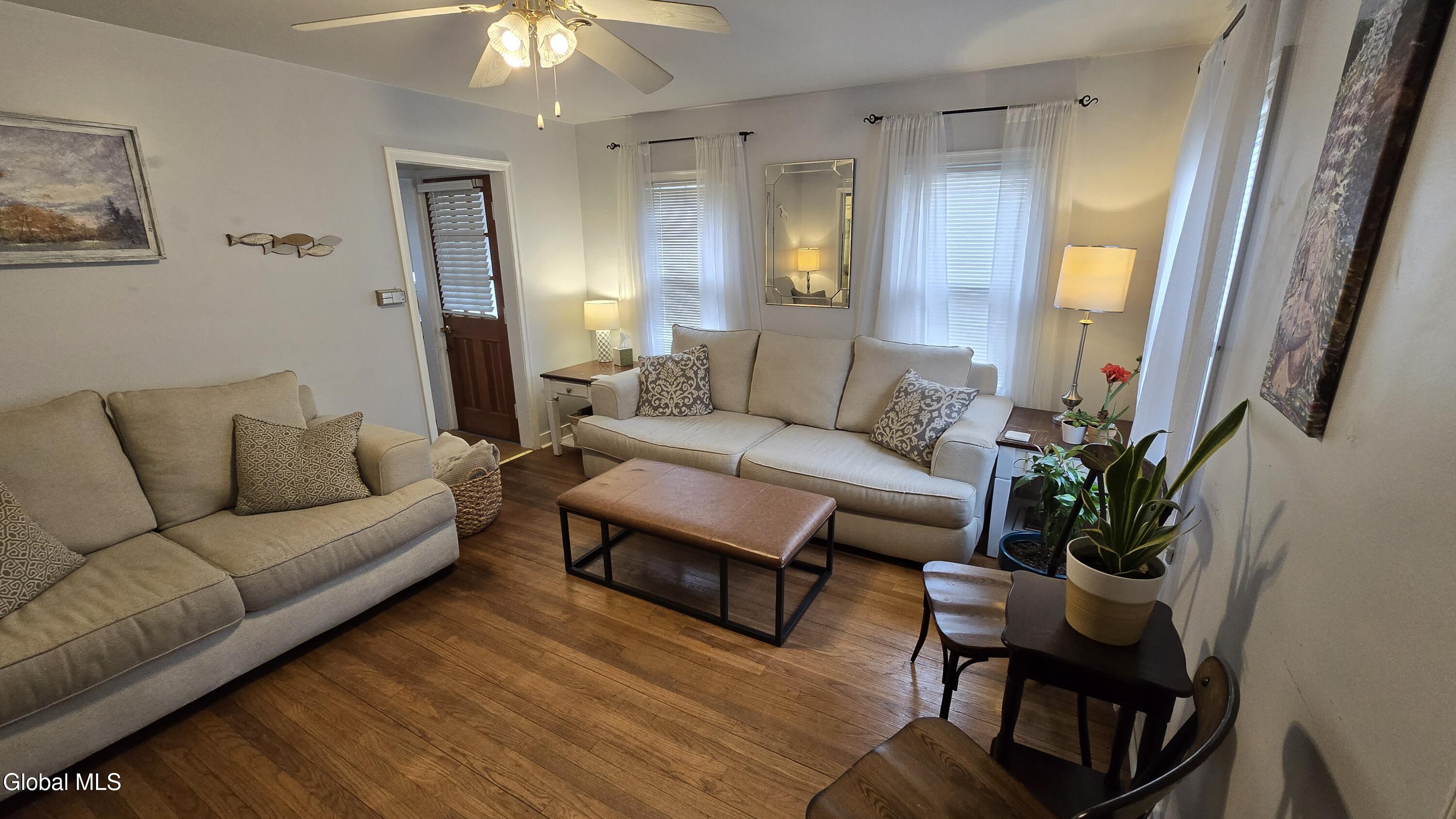 35 Eastholm Road Schenectady, NY 12304 - Photo 6 of 19 1000022704