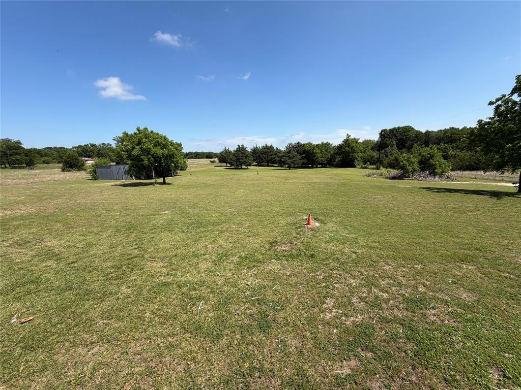 8041 Highway 11 Whitewright, TX 75491 - Photo 3 of 14 a view of an ocean and beach