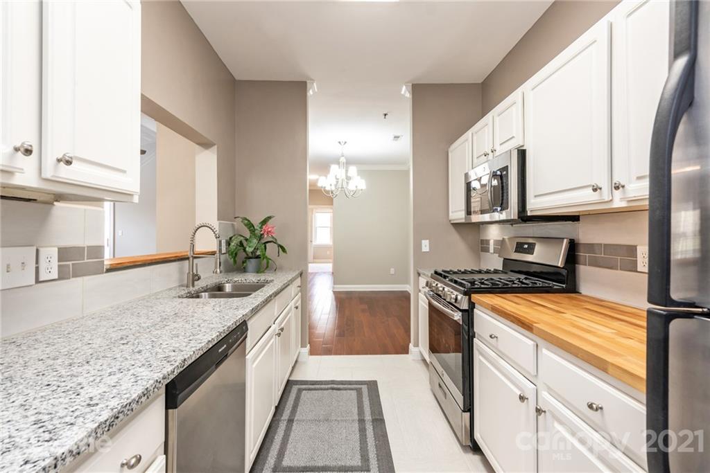 5609 Fairview Road, Unit 9 Charlotte, NC 28209 - Photo 3 of 4 Gallery Image 3