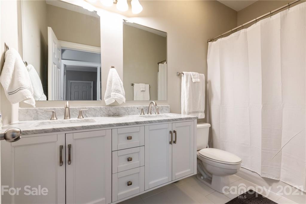 5609 Fairview Road, Unit 9 Charlotte, NC 28209 - Photo 4 of 4 Gallery Image 4