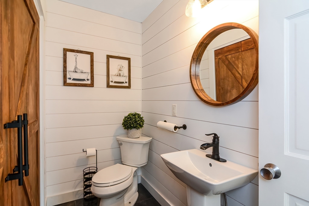 71 East Charlton Road Spencer, MA 01562 - Photo 11 of 42 Gallery Image 11