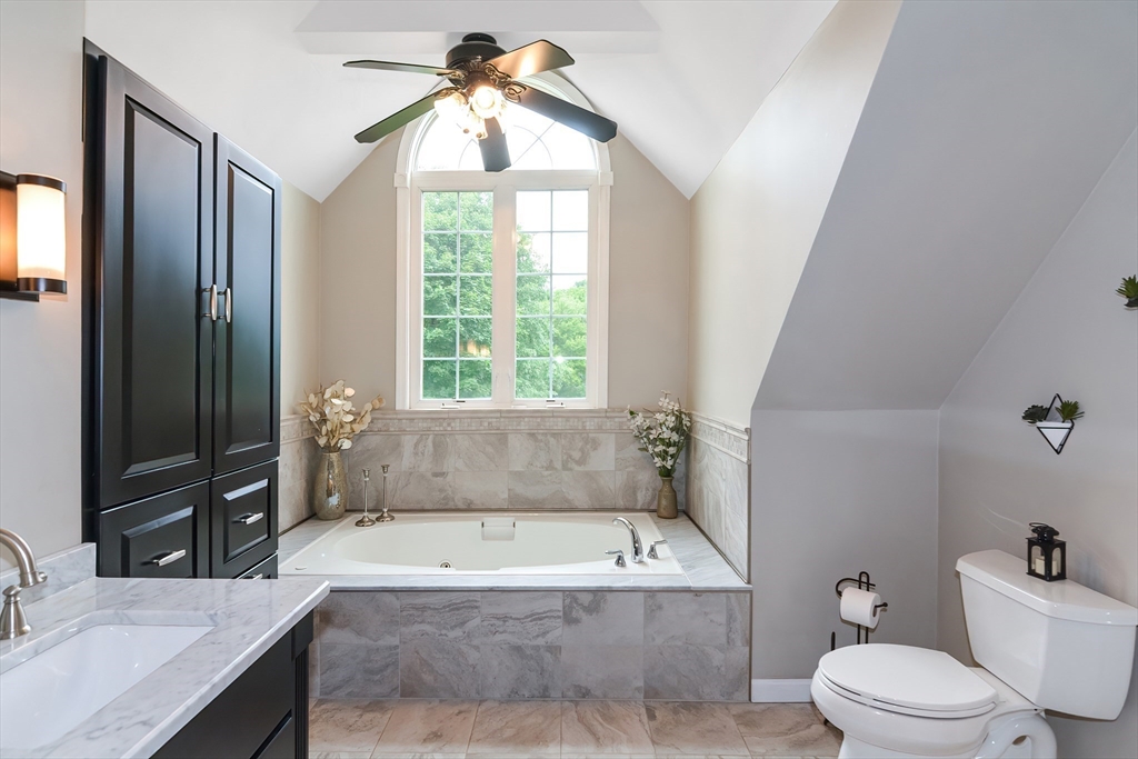 71 East Charlton Road Spencer, MA 01562 - Photo 16 of 42 Gallery Image 16