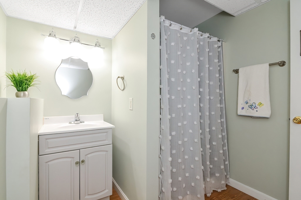 71 East Charlton Road Spencer, MA 01562 - Photo 26 of 42 Gallery Image 26