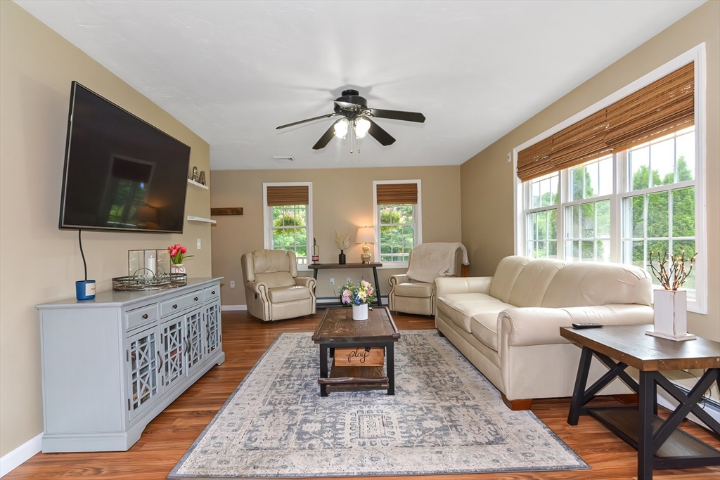 71 East Charlton Road Spencer, MA 01562 - Photo 6 of 42 Gallery Image 6