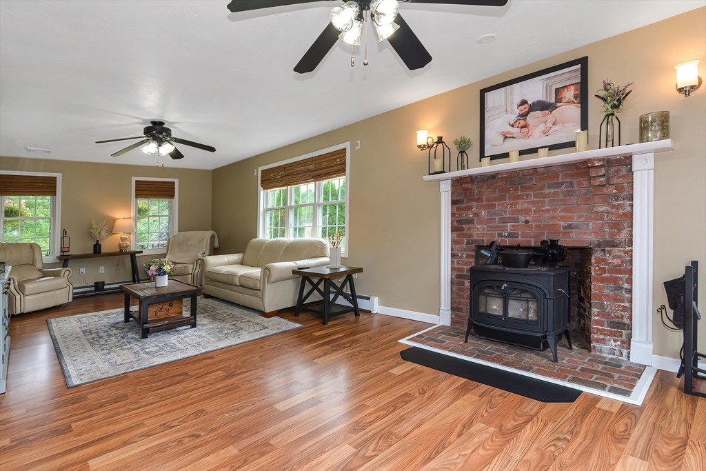 71 East Charlton Road Spencer, MA 01562 - Photo 7 of 42 Gallery Image 7