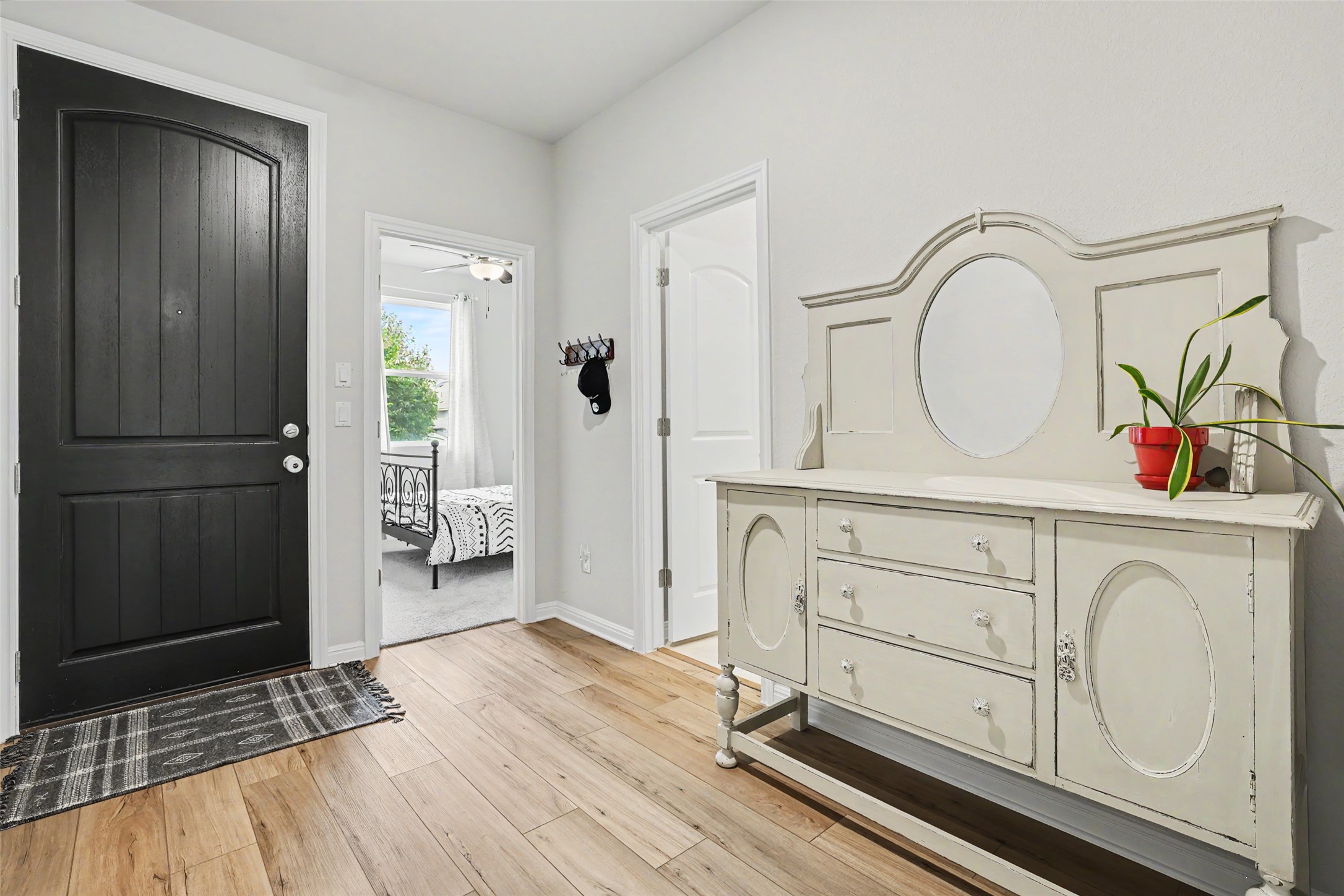 112 Rocking R Court Georgetown, TX 78633 - Photo 5 of 40 A welcoming entryway with resilient wood flooring.