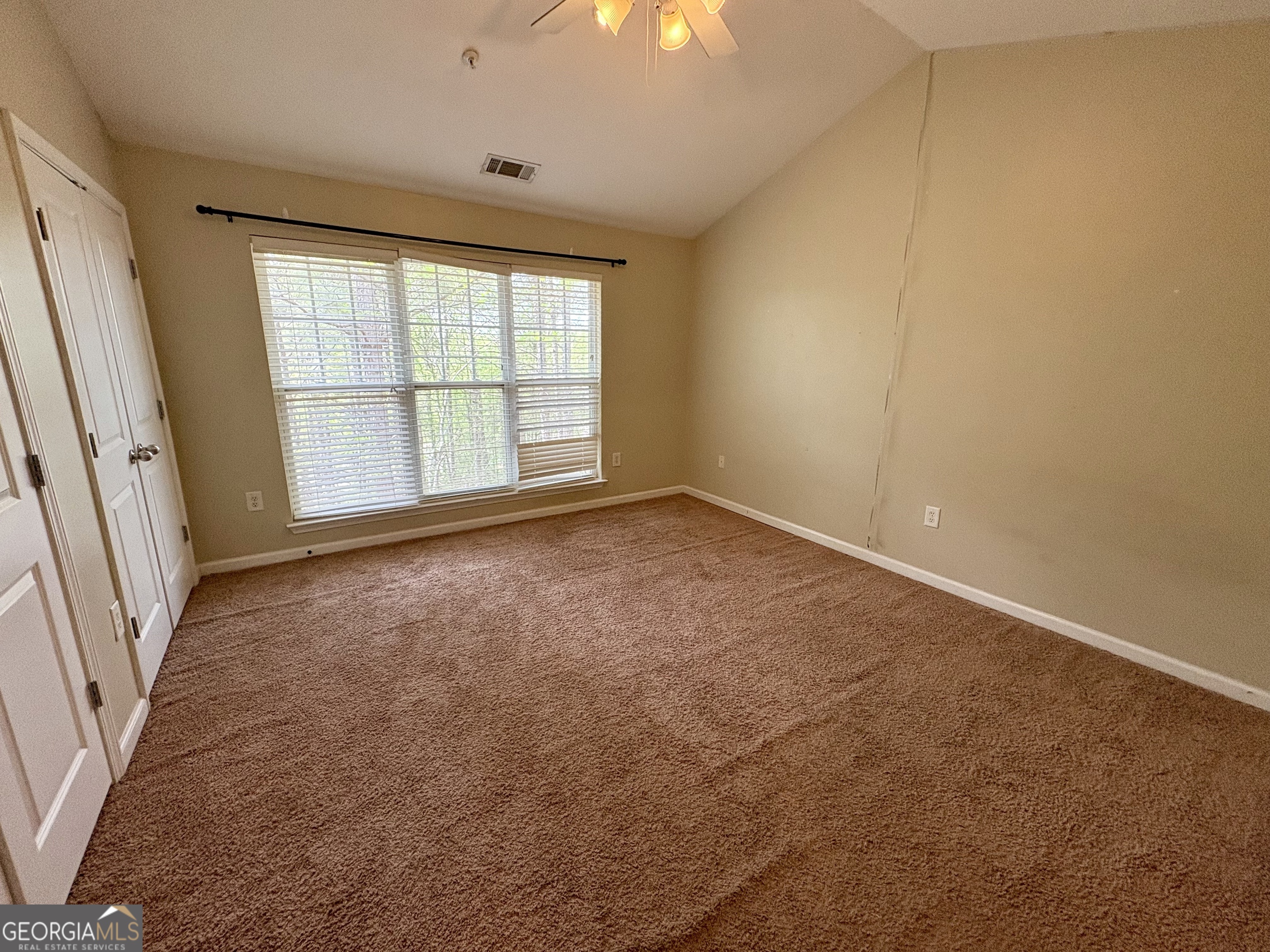 1035 South Barnett Shoals Road, Unit 325 Athens, GA 30605 - Photo 17 of 18