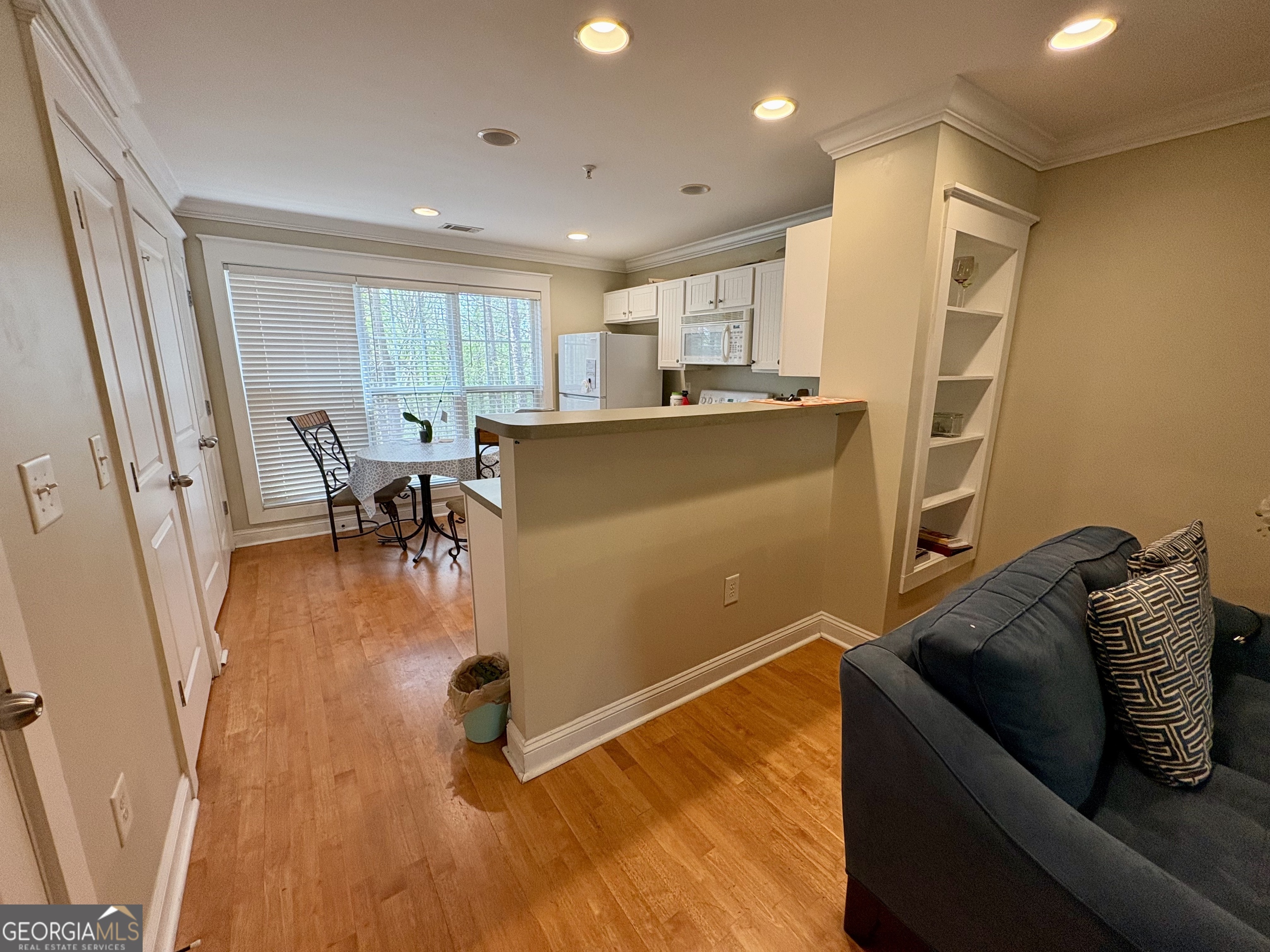 1035 South Barnett Shoals Road, Unit 325 Athens, GA 30605 - Photo 8 of 18