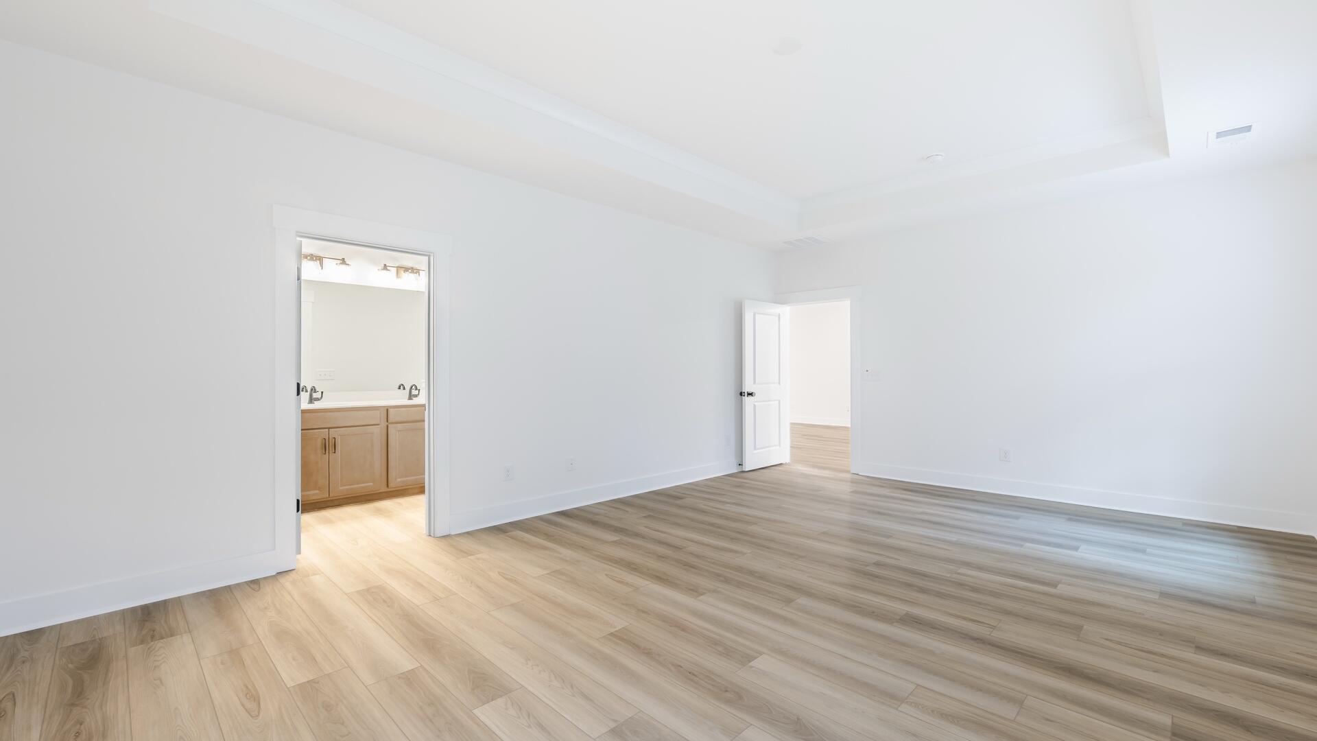 416 Cadbury Loop Summerville, SC 29486 - Photo 18 of 24 Primary Bedroom