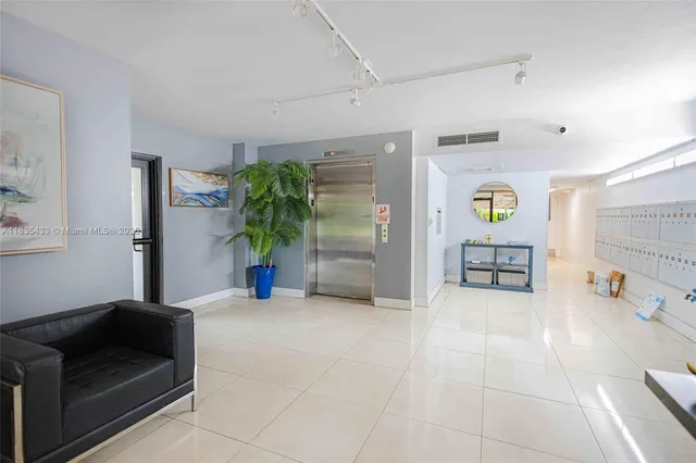 $2,850 | 2751 North Palm Aire Drive, Unit 310, Pompano Beach, FL 33069