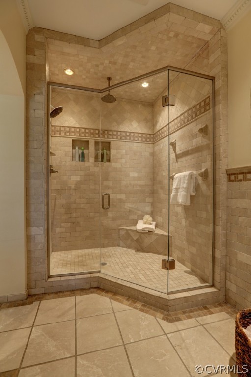 201 Wakefield Road Richmond, VA 23221 - Photo 13 of 24 Walk-in master Shower - Walk-in Shower & Drying Ar