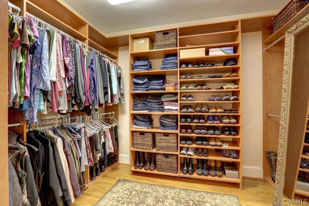 201 Wakefield Road Richmond, VA 23221 - Photo 16 of 24 Walk-in master closet (one of two closets) 10 