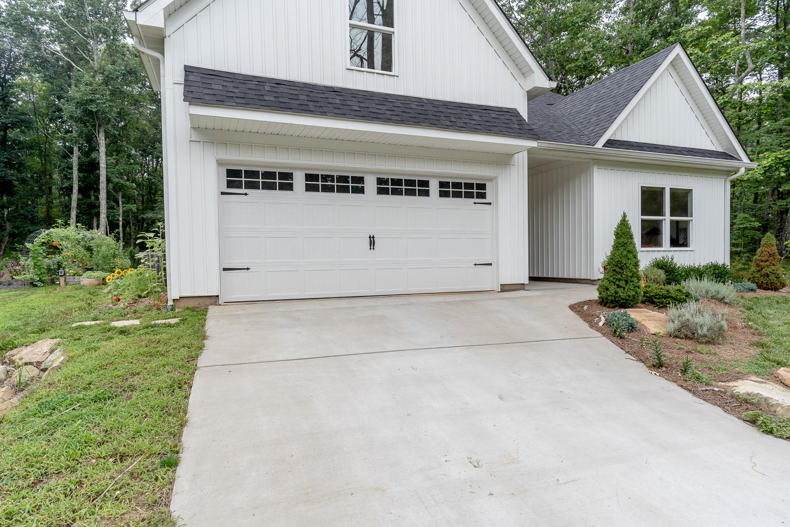 22 Bohicket Lane Rising Fawn, GA 30738 - Photo 24 of 29 Attached Two Car Garage