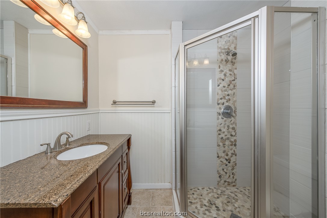 3609 Oak Ridge Drive Bryan, TX 77802 - Photo 16 of 32